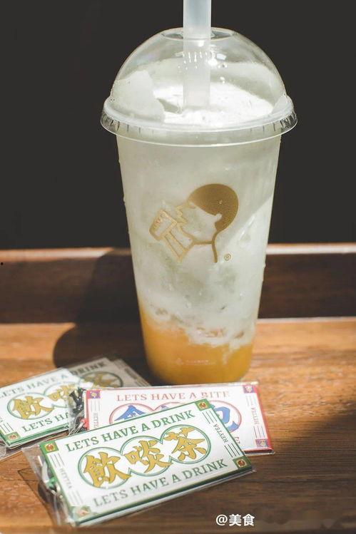 喜茶吃瓜广告点评,创意营销背后的品牌魅力解析