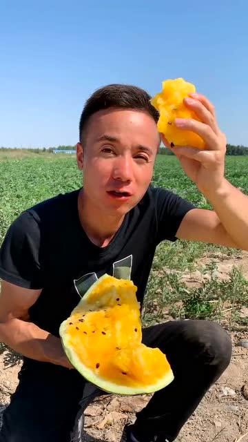 林永健吃瓜吃爽了,吃瓜吃爽了！